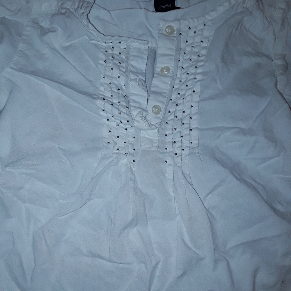 GAP Kids Young girl white blouse